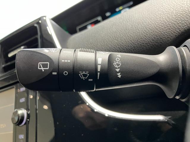 トヨタ プリウス 27枚目