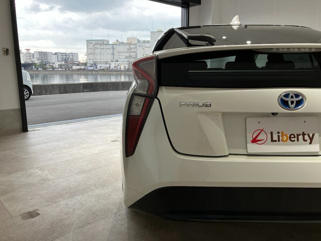 トヨタ プリウス 34枚目