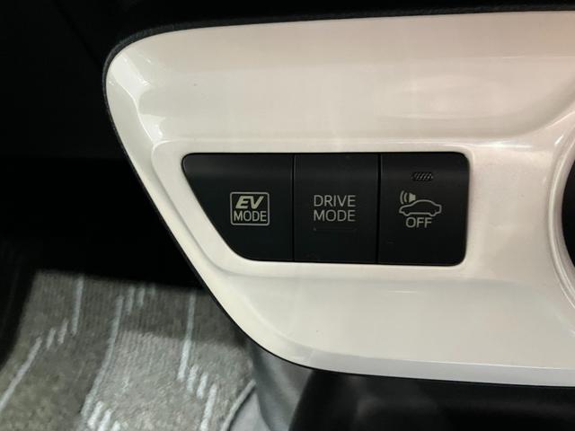 トヨタ プリウス 39枚目