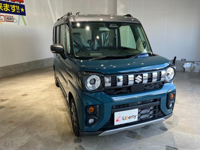 スペーシアギア ハイブリッドＸＺ　届出済未使用車　両側電動スライドドア　クリアランスソナー　オートクルーズコントロール　レーンアシスト　衝突被害軽減システム　オートライト　ＬＥＤヘッドランプ　ヘッドライトウォッシャー　スマートキー（7枚目）