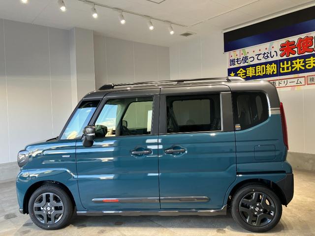 スペーシアギア ハイブリッドＸＺ　届出済未使用車　両側電動スライドドア　クリアランスソナー　オートクルーズコントロール　レーンアシスト　衝突被害軽減システム　オートライト　ＬＥＤヘッドランプ　ヘッドライトウォッシャー　スマートキー（9枚目）