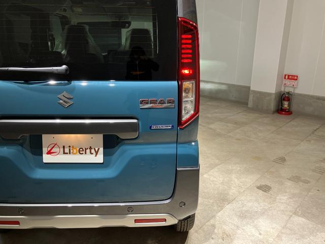 スペーシアギア ハイブリッドＸＺ　届出済未使用車　両側電動スライドドア　クリアランスソナー　オートクルーズコントロール　レーンアシスト　衝突被害軽減システム　オートライト　ＬＥＤヘッドランプ　ヘッドライトウォッシャー　スマートキー（17枚目）