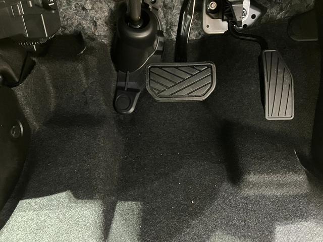 スペーシアギア ハイブリッドＸＺ　届出済未使用車　両側電動スライドドア　クリアランスソナー　オートクルーズコントロール　レーンアシスト　衝突被害軽減システム　オートライト　ＬＥＤヘッドランプ　ヘッドライトウォッシャー　スマートキー（22枚目）