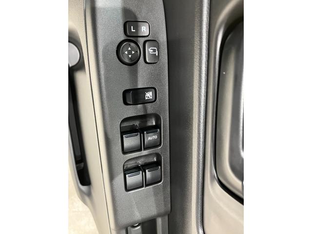 スペーシアギア ハイブリッドＸＺ　届出済未使用車　両側電動スライドドア　クリアランスソナー　オートクルーズコントロール　レーンアシスト　衝突被害軽減システム　オートライト　ＬＥＤヘッドランプ　ヘッドライトウォッシャー　スマートキー（56枚目）