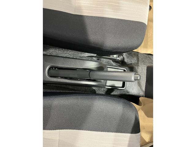 ミライース Ｌ　ＳＡＩＩＩ　届出済未使用車　クリアランスソナー　衝突被害軽減システム　オートマチックハイビーム　オートライト　キーレスエントリー　アイドリングストップ　ＣＶＴ　盗難防止システム　ＡＢＳ　ＥＳＣ　衝突安全ボディ（40枚目）