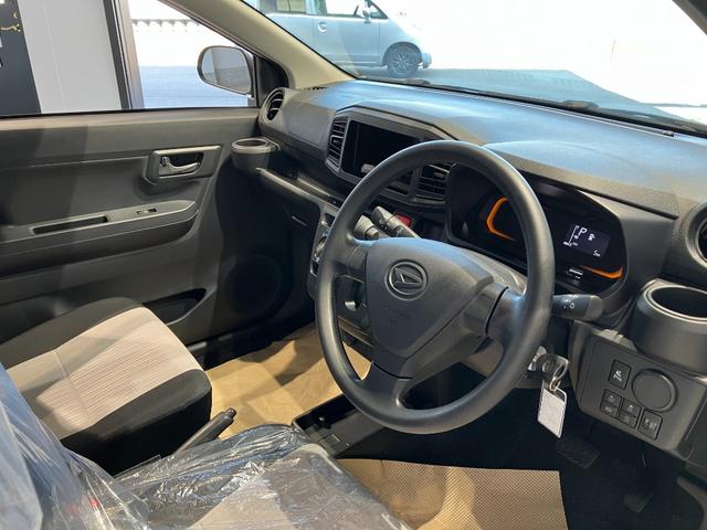 ミライース Ｌ　ＳＡＩＩＩ　届出済未使用車　クリアランスソナー　衝突被害軽減システム　オートマチックハイビーム　オートライト　キーレスエントリー　アイドリングストップ　ＣＶＴ　盗難防止システム　ＡＢＳ　ＥＳＣ　衝突安全ボディ（21枚目）