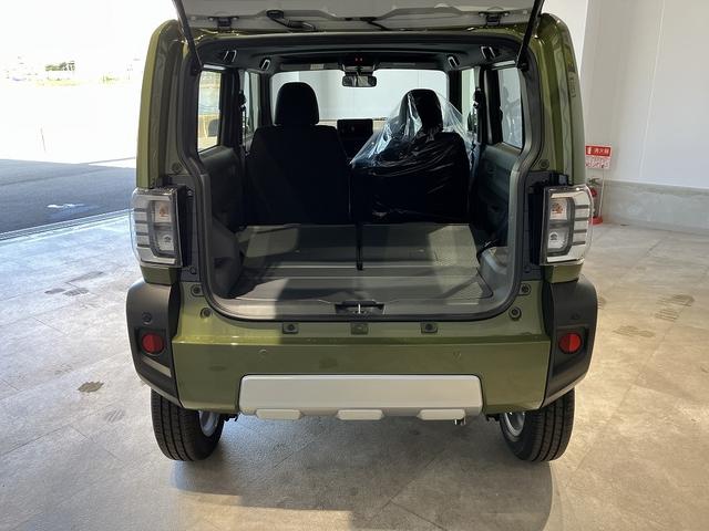 タフト G クロムベンチャー 届出済未使用車 ガラスルーフ クリアランスソナー オートクルーズコントロール 衝突被害軽減システム オートライト LEDヘッドランプ スマートキー アイドリングストップ 電動格納ミラー シートヒーター(14枚目)