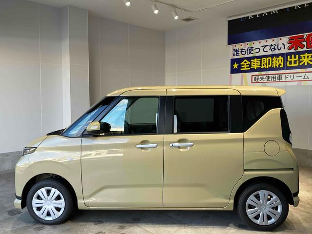 ムーヴ Ｘ　届出済未使用車　片側電動スライドドア　クリアランスソナー　衝突被害軽減システム　オートライト　スマートキー　アイドリングストップ　電動格納ミラー　ベンチシート　ＣＶＴ　ＥＳＣ（22枚目）