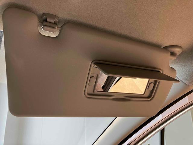 フリード エアー　登録済未使用車　禁煙車　クリアランスソナー　クルーズコントロール　レーンアシスト　衝突被害軽減システム　両側電動スライドドア　オートライト　ＬＥＤヘッドランプ　スマートキー　電動格納ミラー（44枚目）