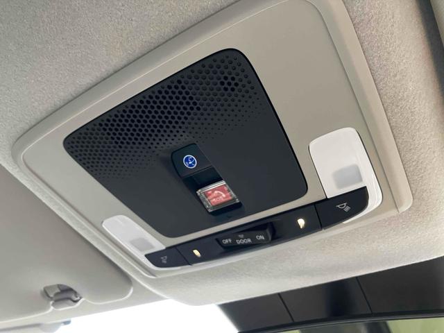 フリード エアー　登録済未使用車　禁煙車　クリアランスソナー　クルーズコントロール　レーンアシスト　衝突被害軽減システム　両側電動スライドドア　オートライト　ＬＥＤヘッドランプ　スマートキー　電動格納ミラー（45枚目）