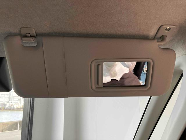 ムーヴ Ｘ　届出済未使用車　両側スライド・片側電動　クリアランスソナー　衝突被害軽減システム　オートライト　スマートキー　アイドリングストップ　電動格納ミラー　ベンチシート　ＣＶＴ　盗難防止システム　ＥＳＣ（35枚目）