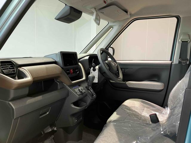 ムーヴ Ｘ　届出済未使用車　両側スライド・片側電動　クリアランスソナー　衝突被害軽減システム　オートライト　スマートキー　アイドリングストップ　電動格納ミラー　ベンチシート　ＣＶＴ　盗難防止システム　ＥＳＣ（44枚目）