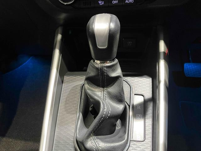 ライズ ＨＹＢＲＩＤ　Ｚ　バックカメラ　クリアランスソナー　オートクルーズコントロール　レーンアシスト　衝突被害軽減システム　ＴＶ　オートライト　ＬＥＤヘッドランプ　アルミホイール　スマートキー　電動格納ミラー　シートヒーター（9枚目）