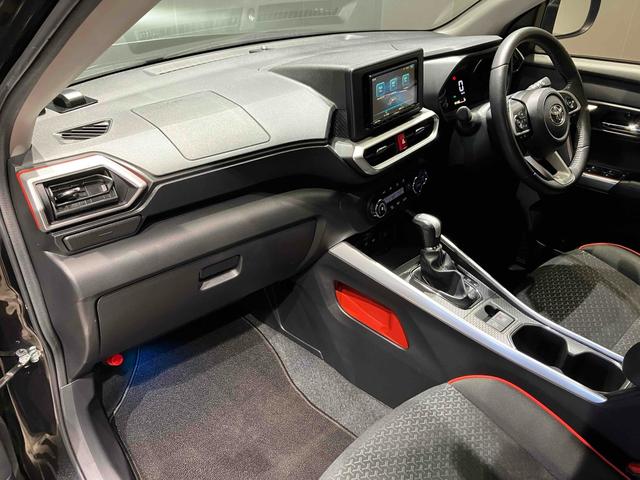 ライズ ＨＹＢＲＩＤ　Ｚ　バックカメラ　クリアランスソナー　オートクルーズコントロール　レーンアシスト　衝突被害軽減システム　ＴＶ　オートライト　ＬＥＤヘッドランプ　アルミホイール　スマートキー　電動格納ミラー　シートヒーター（42枚目）