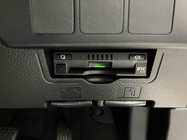 タンク カスタムＧ　Ｓ　ドライブレコーダー　ＥＴＣ　バックカメラ　ナビ　ＴＶ　両側電動スライドドア　クリアランスソナー　オートクルーズコントロール　衝突被害軽減システム　アルミホイール　オートライト　ＬＥＤヘッドランプ（7枚目）