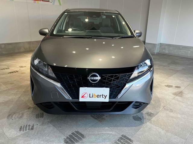 ノート Ｓ　ＥＴＣ　バックカメラ　ナビ　クリアランスソナー　衝突被害軽減システム　オートマチックハイビーム　オートライト　スマートキー　電動格納ミラー　ＣＶＴ　盗難防止システム　衝突安全ボディ（15枚目）