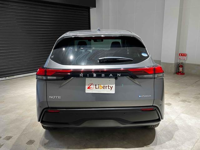 ノート Ｓ　ＥＴＣ　バックカメラ　ナビ　クリアランスソナー　衝突被害軽減システム　オートマチックハイビーム　オートライト　スマートキー　電動格納ミラー　ＣＶＴ　盗難防止システム　衝突安全ボディ（19枚目）