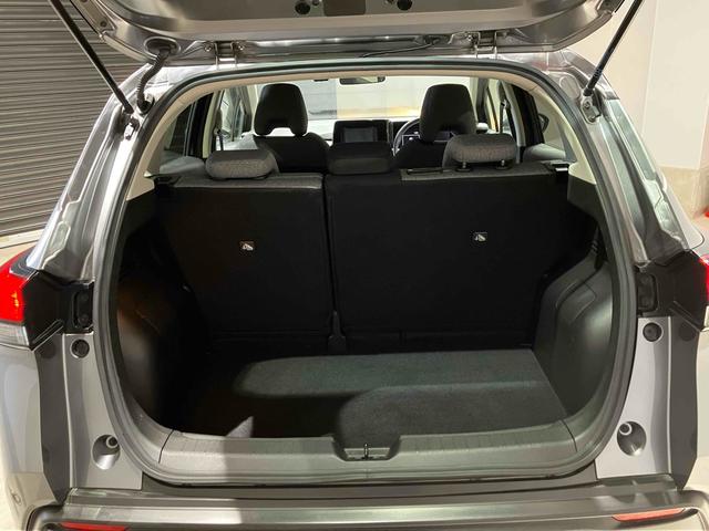 ノート Ｓ　ＥＴＣ　バックカメラ　ナビ　クリアランスソナー　衝突被害軽減システム　オートマチックハイビーム　オートライト　スマートキー　電動格納ミラー　ＣＶＴ　盗難防止システム　衝突安全ボディ（32枚目）