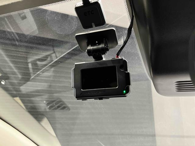 ノート Ｓ　ＥＴＣ　バックカメラ　ナビ　クリアランスソナー　衝突被害軽減システム　オートマチックハイビーム　オートライト　スマートキー　電動格納ミラー　ＣＶＴ　盗難防止システム　衝突安全ボディ（57枚目）