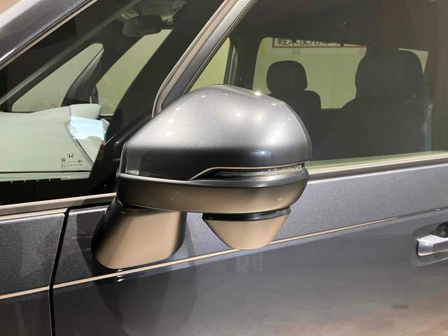 ステップワゴン スパーダ　バックカメラ　クリアランスソナー　オートクルーズコントロール　レーンアシスト　衝突被害軽減システム　両側電動スライドドア　オートライト　ＬＥＤヘッドランプ　スマートキー　電動格納ミラー　シートヒーター（28枚目）