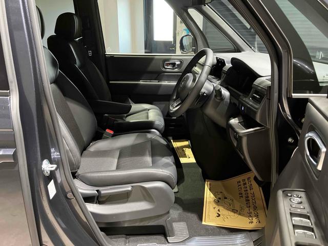 ステップワゴン スパーダ　バックカメラ　クリアランスソナー　オートクルーズコントロール　レーンアシスト　衝突被害軽減システム　両側電動スライドドア　オートライト　ＬＥＤヘッドランプ　スマートキー　電動格納ミラー　シートヒーター（47枚目）