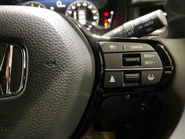 ステップワゴン スパーダ　バックカメラ　クリアランスソナー　オートクルーズコントロール　レーンアシスト　衝突被害軽減システム　両側電動スライドドア　オートライト　ＬＥＤヘッドランプ　スマートキー　電動格納ミラー　シートヒーター（52枚目）