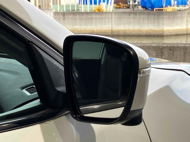 エクストレイル ２０Ｘｔｔ　エマージェンシーブレーキパッケージ　４ＷＤ　ＥＴＣ　全周囲カメラ　クリアランスソナー　オートクルーズコントロール　衝突被害軽減システム　ナビ　ＴＶ　オートライト　ＬＥＤヘッドランプ　電動リアゲート　アルミホイール　スマートキー（34枚目）