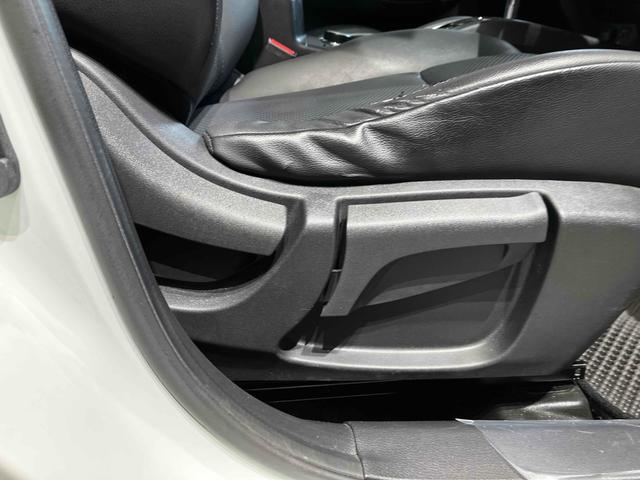 エクストレイル ２０Ｘｔｔ　エマージェンシーブレーキパッケージ　４ＷＤ　ＥＴＣ　全周囲カメラ　クリアランスソナー　オートクルーズコントロール　衝突被害軽減システム　ナビ　ＴＶ　オートライト　ＬＥＤヘッドランプ　電動リアゲート　アルミホイール　スマートキー（49枚目）