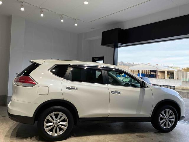 エクストレイル ２０Ｘ　エマージェンシーブレーキパッケージ　ＥＴＣ　バックカメラ　クリアランスソナー　衝突被害軽減システム　オートライト　アルミホイール　スマートキー　アイドリングストップ　電動格納ミラー　シートヒーター　ＣＶＴ　盗難防止システム（15枚目）