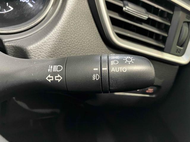 エクストレイル ２０Ｘ　エマージェンシーブレーキパッケージ　ＥＴＣ　バックカメラ　クリアランスソナー　衝突被害軽減システム　オートライト　アルミホイール　スマートキー　アイドリングストップ　電動格納ミラー　シートヒーター　ＣＶＴ　盗難防止システム（46枚目）