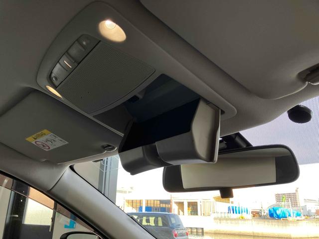 エクストレイル ２０Ｘ　エマージェンシーブレーキパッケージ　ＥＴＣ　バックカメラ　クリアランスソナー　衝突被害軽減システム　オートライト　アルミホイール　スマートキー　アイドリングストップ　電動格納ミラー　シートヒーター　ＣＶＴ　盗難防止システム（52枚目）