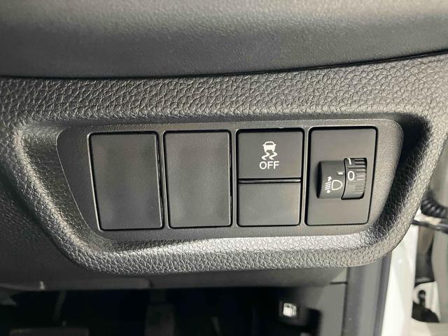 ＷＲ－Ｖ Ｘ　バックカメラ　クリアランスソナー　オートクルーズコントロール　レーンアシスト　衝突被害軽減システム　オートライト　ＬＥＤヘッドランプ　スマートキー　電動格納ミラー　ＣＶＴ　盗難防止システム　ＵＳＢ（10枚目）