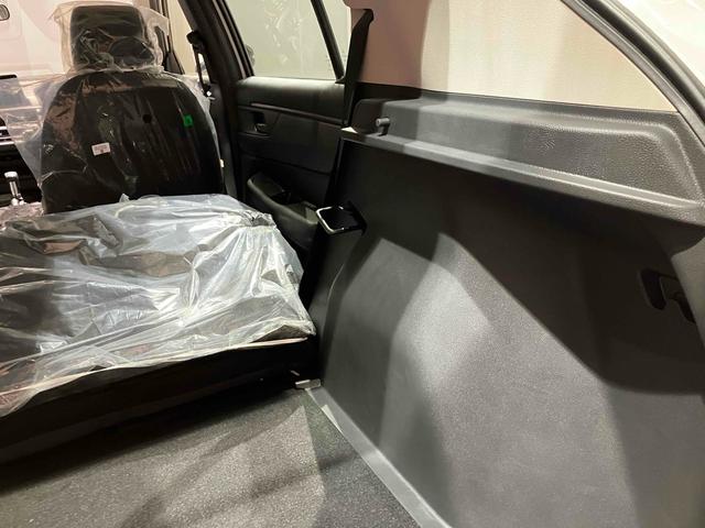 ＷＲ－Ｖ Ｘ　バックカメラ　クリアランスソナー　オートクルーズコントロール　レーンアシスト　衝突被害軽減システム　オートライト　ＬＥＤヘッドランプ　スマートキー　電動格納ミラー　ＣＶＴ　盗難防止システム　ＵＳＢ（32枚目）