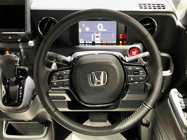 Ｎ－ＢＯＸカスタム ターボ　バックカメラ　両側電動スライドドア　クリアランスソナー　オートクルーズコントロール　レーンアシスト　オートライト　スマートキー　電動格納ミラー　シートヒーター　ＣＶＴ　ＥＳＣ　チップアップシート（3枚目）