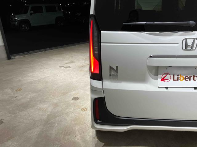 Ｎ－ＢＯＸカスタム ターボ　バックカメラ　両側電動スライドドア　クリアランスソナー　オートクルーズコントロール　レーンアシスト　オートライト　スマートキー　電動格納ミラー　シートヒーター　ＣＶＴ　ＥＳＣ　チップアップシート（53枚目）