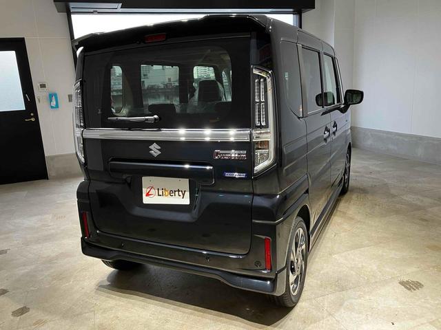 スペーシアカスタム ハイブリッドＸＳ　両側電動スライドドア　クルーズコントロール　純正アルミホイール　後席オットマン　ＬＥＤヘッドライト　レーンアシスト　オートライト　スマートキー　アイドリングストップ　シートヒーター　電子パーキング（11枚目）