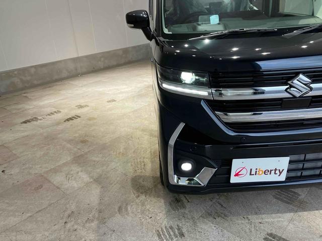 スペーシアカスタム ハイブリッドＸＳ　両側電動スライドドア　クルーズコントロール　純正アルミホイール　後席オットマン　ＬＥＤヘッドライト　レーンアシスト　オートライト　スマートキー　アイドリングストップ　シートヒーター　電子パーキング（18枚目）