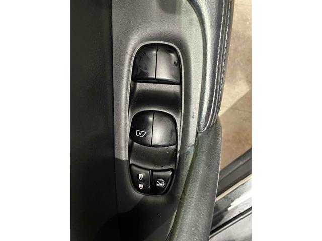 エクストレイル ２０Ｘ　ハイブリッド　エマージェンシーブレーキＰ　４ＷＤ　ドライブレコーダー　ＥＴＣ　バックカメラ　クリアランスソナー　衝突被害軽減システム　オートライト　ＬＥＤヘッドランプ　アルミホイール　スマートキー　シートヒーター　ＣＶＴ　盗難防止システム（43枚目）