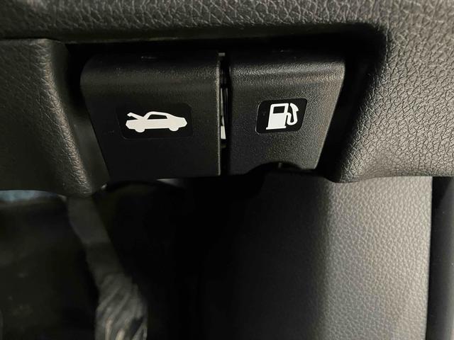 エクストレイル ２０Ｘ　ハイブリッド　エマージェンシーブレーキＰ　４ＷＤ　ドライブレコーダー　ＥＴＣ　バックカメラ　クリアランスソナー　衝突被害軽減システム　オートライト　ＬＥＤヘッドランプ　アルミホイール　スマートキー　シートヒーター　ＣＶＴ　盗難防止システム（44枚目）