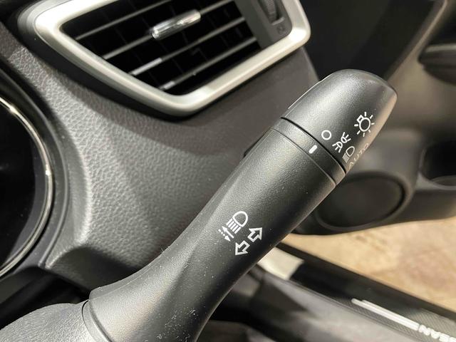 エクストレイル ２０Ｘ　ハイブリッド　エマージェンシーブレーキＰ　４ＷＤ　ドライブレコーダー　ＥＴＣ　バックカメラ　クリアランスソナー　衝突被害軽減システム　オートライト　ＬＥＤヘッドランプ　アルミホイール　スマートキー　シートヒーター　ＣＶＴ　盗難防止システム（47枚目）