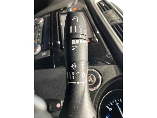 エクストレイル ２０Ｘ　ハイブリッド　エマージェンシーブレーキＰ　４ＷＤ　ドライブレコーダー　ＥＴＣ　バックカメラ　クリアランスソナー　衝突被害軽減システム　オートライト　ＬＥＤヘッドランプ　アルミホイール　スマートキー　シートヒーター　ＣＶＴ　盗難防止システム（48枚目）