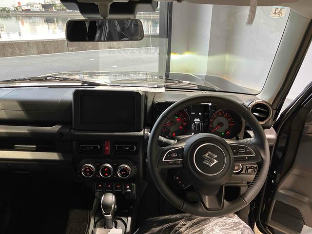 ジムニー ＸＣ　４ＷＤ　クリアランスソナー　オートクルーズコントロール　レーンアシスト　衝突被害軽減システム　オートライト　ヘッドライトウォッシャー　スマートキー　アイドリングストップ　電動格納ミラー　シートヒーター（5枚目）