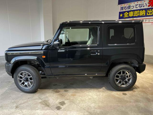 ジムニー ＸＣ　４ＷＤ　クリアランスソナー　オートクルーズコントロール　レーンアシスト　衝突被害軽減システム　オートライト　ヘッドライトウォッシャー　スマートキー　アイドリングストップ　電動格納ミラー　シートヒーター（24枚目）