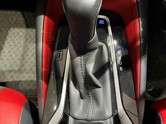 カローラスポーツ ハイブリッドＧ　Ｚ　ＥＴＣ　バックカメラ　オートクルーズコントロール　レーンアシスト　衝突被害軽減システム　アルミホイール　オートマチックハイビーム　オートライト　ＬＥＤヘッドランプ　スマートキー（11枚目）