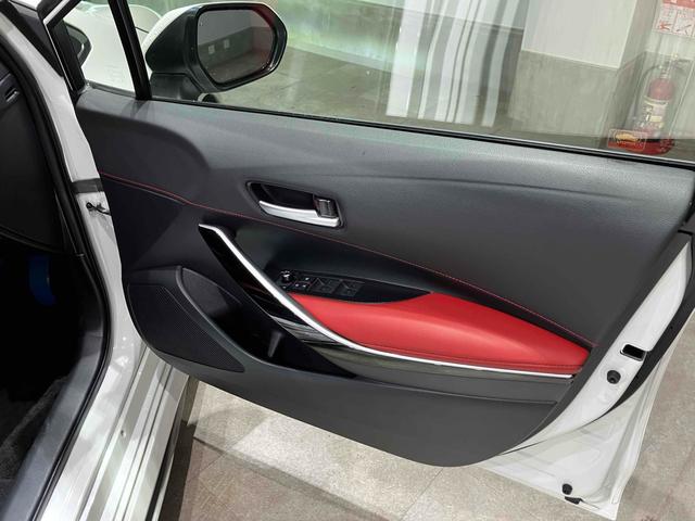 カローラスポーツ ハイブリッドＧ　Ｚ　ＥＴＣ　バックカメラ　オートクルーズコントロール　レーンアシスト　衝突被害軽減システム　アルミホイール　オートマチックハイビーム　オートライト　ＬＥＤヘッドランプ　スマートキー（45枚目）