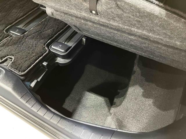 アルファード ２．５Ｓ　Ｃパッケージ　ＥＴＣ　バックカメラ　ＴＶ　クリアランスソナー　オートクルーズコントロール　レーンアシスト　衝突被害軽減システム　両側電動スライドドア　オートマチックハイビーム　ＬＥＤヘッドランプ　サンルーフ（39枚目）