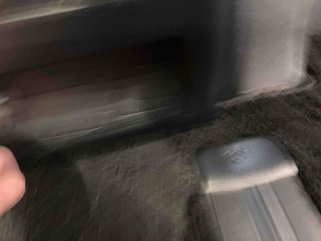 アルファード ２．５Ｓ　Ｃパッケージ　ＥＴＣ　バックカメラ　ＴＶ　クリアランスソナー　オートクルーズコントロール　レーンアシスト　衝突被害軽減システム　両側電動スライドドア　オートマチックハイビーム　ＬＥＤヘッドランプ　サンルーフ（51枚目）