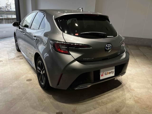 カローラスポーツ ハイブリッドＧ　スタイル　５０ミリオンエディション　クリアランスソナー　オートクルーズコントロール　レーンアシスト　衝突被害軽減システム　アルミホイール　オートマチックハイビーム　オートライト　ＬＥＤヘッドランプ　スマートキー　ＣＶＴ　盗難防止システム（20枚目）