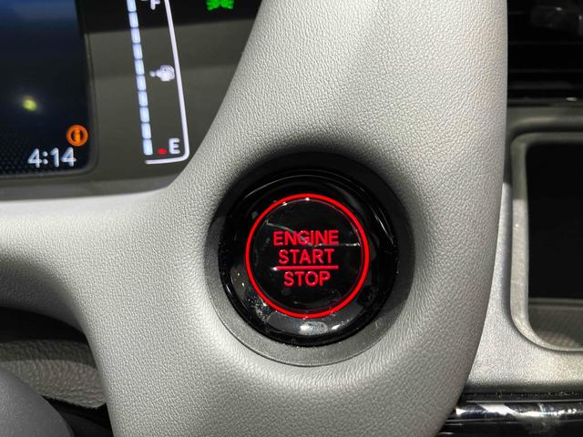 フィット ＲＳ　ＥＴＣ　バックカメラ　ナビ　ＴＶ　クリアランスソナー　オートクルーズコントロール　レーンアシスト　衝突被害軽減システム　アルミホイール　オートライト　ＬＥＤヘッドランプ　スマートキー　ＣＶＴ（13枚目）