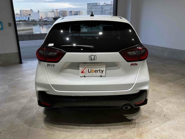 フィット ＲＳ　ＥＴＣ　バックカメラ　ナビ　ＴＶ　クリアランスソナー　オートクルーズコントロール　レーンアシスト　衝突被害軽減システム　アルミホイール　オートライト　ＬＥＤヘッドランプ　スマートキー　ＣＶＴ（19枚目）